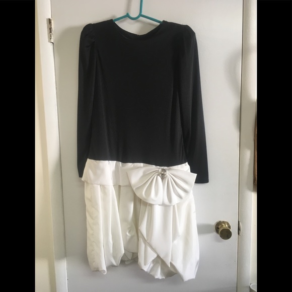 Vintage Dresses & Skirts - Super cute vintage prom dress